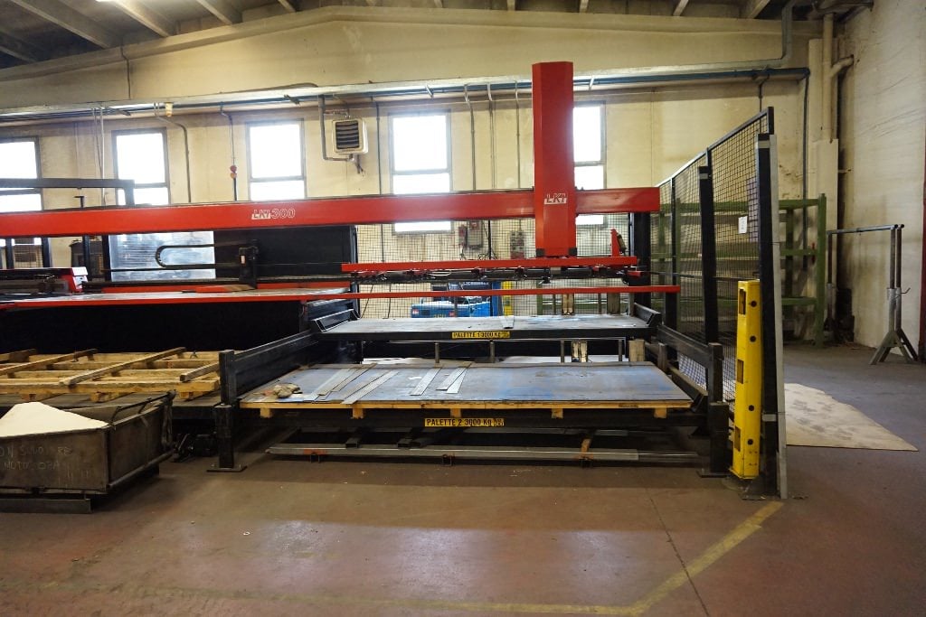 AMADA Vipros 368 King  1997